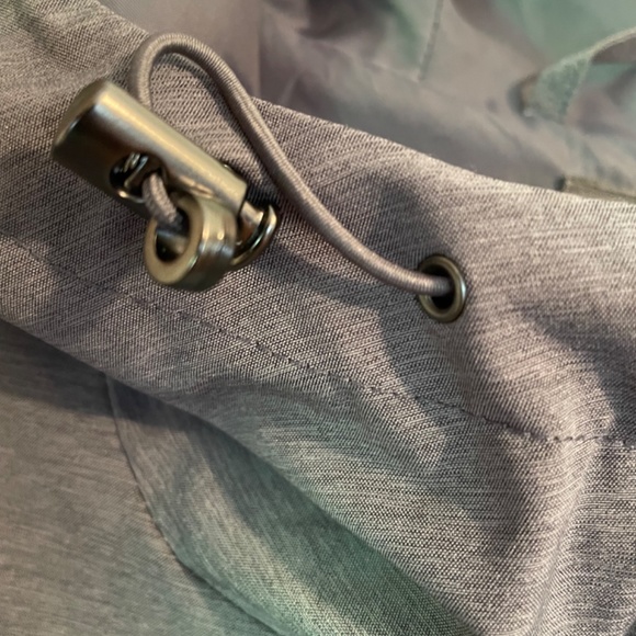 TEK Gear Waterproof Women's Rain Jacket Gray size Large - Picture 7 of 11